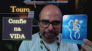 ♉ Touro  Tarot  Confie na vida [upl. by Euf56]