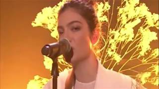 Lorde quotPerfect Placesquot Live On The Tonight Show With Jimmy Fallon [upl. by Virg]