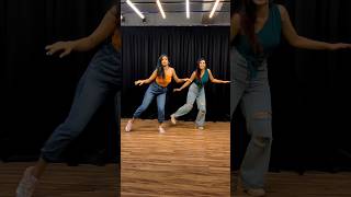 UNCHA LAMBA KAD  Dance  Twinmenot  Choreography [upl. by Solita]