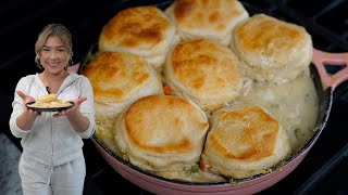 EASY ONE SKILLET POT PIE Perfect to Make With Your Leftover Turkey or Chicken [upl. by Atnahsal]