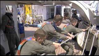 Hart am Wind mit der Gorch Fock  Bundeswehr [upl. by Ettena538]