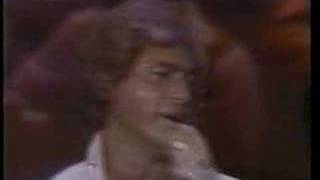 ENGELBERT HUMPERDINCK quotBaby Me Babyquot Las Vegas [upl. by Rehpotsihc344]