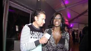 Sylvie Lubamba alla festa del trailer Ridere fino a volare con Alessandro Ingràwmv [upl. by Halas792]