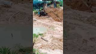 Soper eskalator🤣videoshort videolucu komatsu automobile [upl. by Mozelle721]