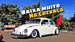 FUSCA REBAIXADO COM CATRACA MEXICANA CAMBAGE NEGATIVA E INTERNA MUITO ZERA  LOWCOS [upl. by Junko161]