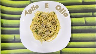 Spaghetti Aglio E Olio  Easy recipe Garlic spaghetti  Italian [upl. by Neyuh]