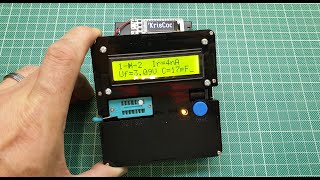 Building a KKMoon component  transistor tester and a shoutout to quotThe Combat Golferquot [upl. by Acinomal]