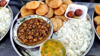 पूरी सब्जी दाल चावल गुलाब जामुन खाओ ₹500 ले जाओ। Puri sabji daal chawal eating challenge rasgulla [upl. by Knitter]