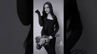 I dont recognize myself in this morticia cosplay 😳 [upl. by Alexandra]