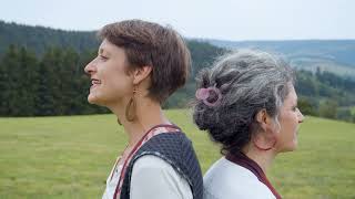 Les Folk Furieuses  La première fille  Rond dargenton  G Brassens [upl. by Nioe]