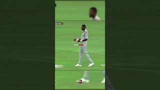 When Curtly Ambrose gets angry on Australian batsman dean jones ll Yorker yard [upl. by Silisav]