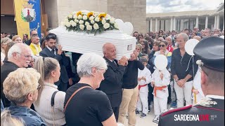 Olbia Dolore e lacrime al funerale del piccolo Gioele Putzu [upl. by Jamie]