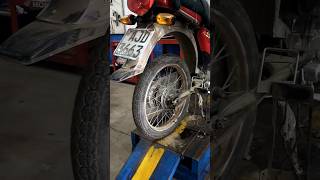 Motorcycle Wheel balance CD 70⚡shorts hondashopfp [upl. by Nahsor]