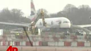 Raw Video Heathrow Emergency Landing [upl. by Nner]