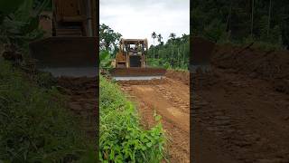 CAT D6R XL bulldozer makes plantation roads bulldozer catd6rxl heavyequipment [upl. by Prussian]