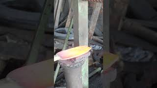 Wow Forging A Post Hole Digger From Shock Absorber Pistod Rod AmazingKKDaily [upl. by Timoteo]