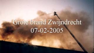 Analoge oproep amp berichtenverkeer grote brand Zwijndrecht 2005 [upl. by Cuttler696]