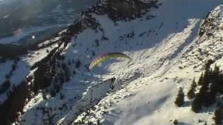 Gleitschirmfliegen im Winter am Nebelhorn Allgäu wwwtandemfliegenallgaeude [upl. by Lexerd]