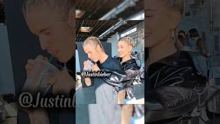 Justin Bieber justinbiebervideo song let me love you [upl. by Dranyar]