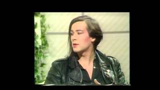 PHIL OAKLEY INTERVIEW 1982  FRIDAY NIGHT SATURDAY MORNING SHOW [upl. by Ecadnac]