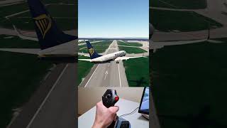 Extreme crosswind landing msfs2020 [upl. by Buchanan]