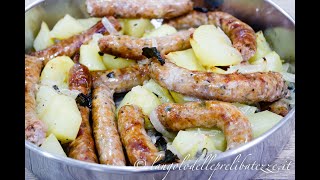 Salsiccia al forno con le patate [upl. by Michey]