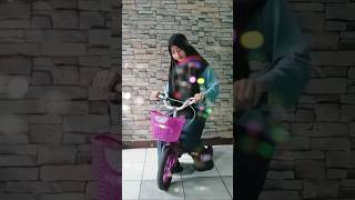 Lucu 😝 Bunyi sepeda aneh shorts funny comedy [upl. by Haggai]