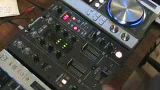 DJ TutorialVideo 2 using the x fade in the mix [upl. by Ranee515]