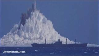 Huge Explotion  Explosion en el mar [upl. by Nej]