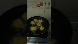 ONION 🧅FRITTERS recipe  Its CRISPY amp CRUNCHY👌🫰 [upl. by Noterb638]