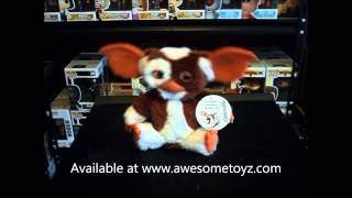 Gremlins Gizmo Dancing Plush with Sound NECA [upl. by Doro]