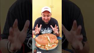 3 KG YAMRAJ BURGER 🍔🍔 KISMEIN HAI HIMMAT KHANE KI food foodie areyouhungry foodclips shorts [upl. by Tehc]