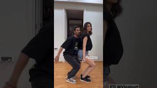 shortsfeed dance Rate Kriti’s moves love the way she’s grooving ❤️😍kritisanon [upl. by Agon]