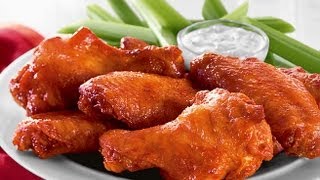 Franks Garlic Buffalo Wings [upl. by Ennadroj756]