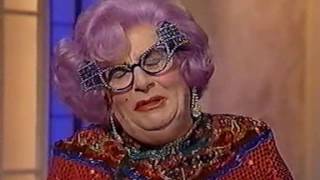 Les Patterson amp Dame Edna Everage interviews Clive Anderson 1995 [upl. by Roxie43]