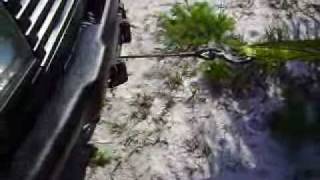 second winch pull test Mile Marker 10500lbs winch on range rover [upl. by Nehgaem]