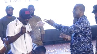 K1 DE ULTIMATE DRAG PASUMA ON STAGE AS HE CONTINUE PRAISING AND RAINING MONEY ON HIM [upl. by Atteloj426]