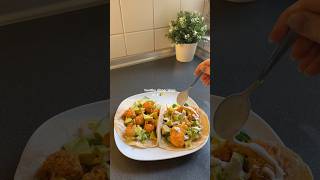 Buffalo cauliflower tacos 🌮✨ dinneridea healthyfood easyrecipe tacos delicious [upl. by Rukna]