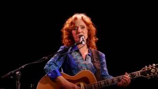 Bonnie Raitt  Angel From Montgomery  Newark 07062017 [upl. by Angelia]