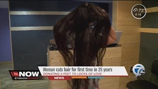 Woman cuts hair for the first time in 25 years [upl. by Anipsed]