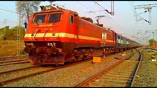 SRC WAP4 with Howrah  Ahmedabad Express arriving at Amgaon Railway Station [upl. by Nivrem239]