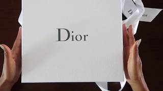 2018 NEW DIOR SADDLE BAG UNBOXING [upl. by Aramahs]