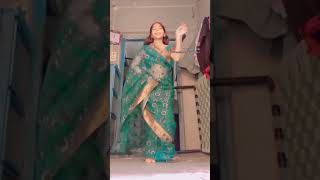 Matka mein kamariya saiya jiviralvideo trending sorts songsubscribe subscribe S newreel [upl. by Engel]