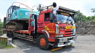 Transporting 20 Ton Excavator With 10 Wheeler Self Loader Truck [upl. by Neeneg18]