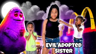 Girl Gives Evil Adopted Sister The Grimace Shake She regrets it [upl. by Odlanar412]