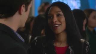 The Flash 1x01 Barry and Iris go to Star Labs [upl. by Ynnep]