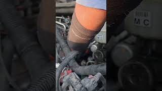 2005 Suburban 53 valve cover replacement [upl. by Eeimaj]