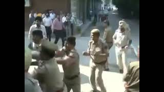 Bhai Jagtar Singh Hawara Slapping Shiv Sena’s Member On 11112011 [upl. by Wilma]