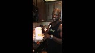 How to make a Herbalife Banana Caramel Shake with Prolessa Duo [upl. by Linet233]