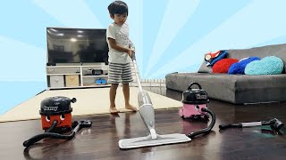 Zaynn Cleaning With Kid Unboxing Microfiber Mop Vacuum Boy Loves Cleaning [upl. by Anaihr]